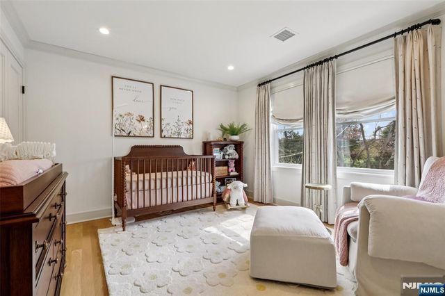 46 S Murray Avenue, Ridgewood, NJ 07450