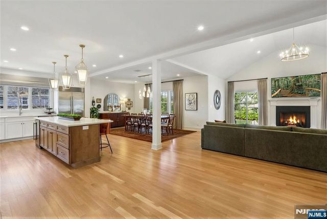 46 S Murray Avenue, Ridgewood, NJ 07450