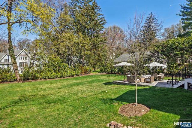 46 S Murray Avenue, Ridgewood, NJ 07450