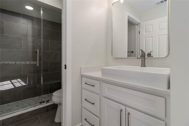 1411 Cottonwood Cir, Weston, FL 33326