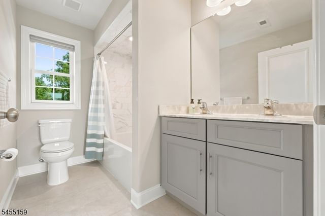 403 Sunnyside Ter, Bridgewater Twp., NJ 08807
