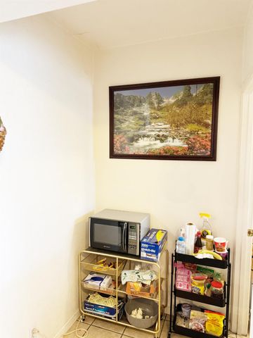 226 7th St, Los Banos, CA 92625