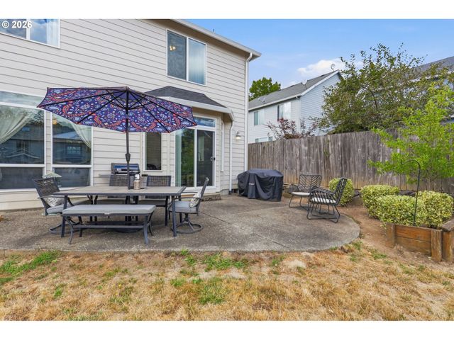 59470 OAK RIDGE St, St Helens, OR 97051