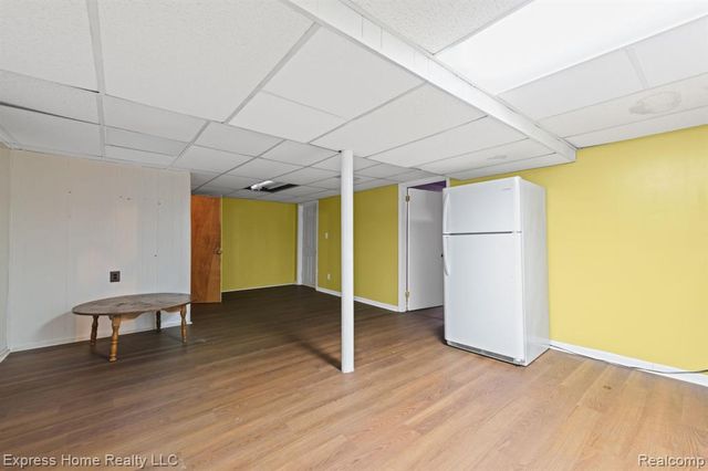 24825 Masch Avenue, Warren, MI 48091
