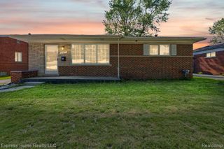 24825 Masch Avenue, Warren, MI 48091