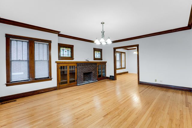 4218 N Monitor Avenue 1, Chicago, IL 60634