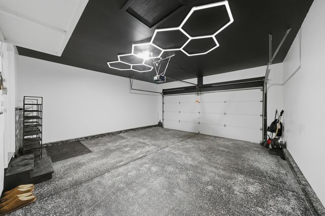 16805 S Morel Street, Lockport, IL 60441