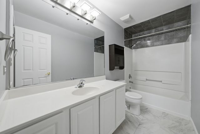 16805 S Morel Street, Lockport, IL 60441