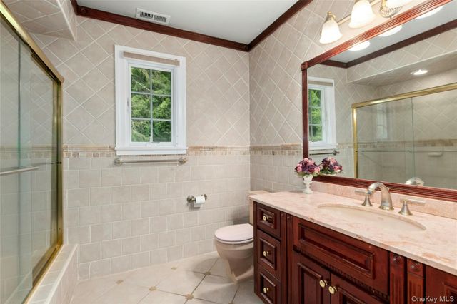 1 Sabbathday Hill Road, South Salem, NY 10590