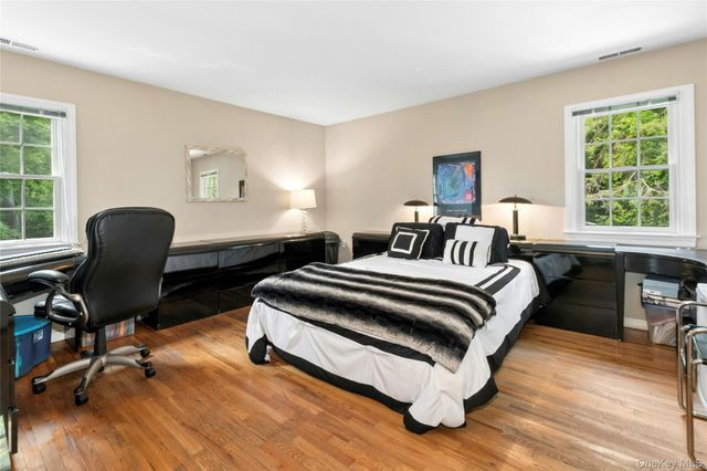 1 Sabbathday Hill Road, South Salem, NY 10590