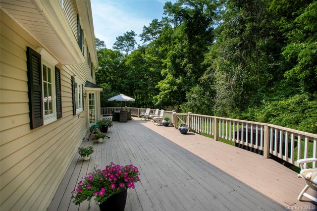 1 Sabbathday Hill Road, South Salem, NY 10590