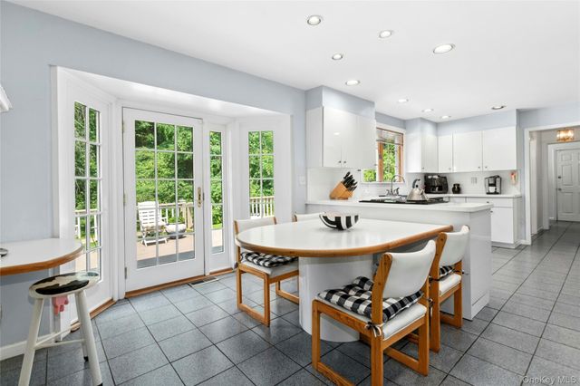 1 Sabbathday Hill Road, South Salem, NY 10590