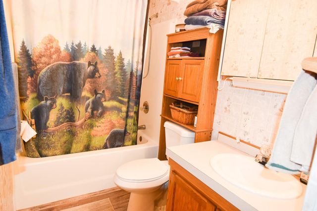 33806 220th Street, Mahnomen, MN 56557