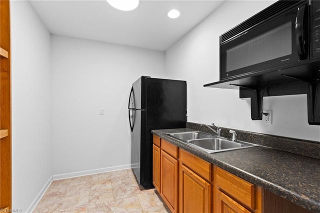 4415 Camden Ridge Drive, Greensboro, NC 27410