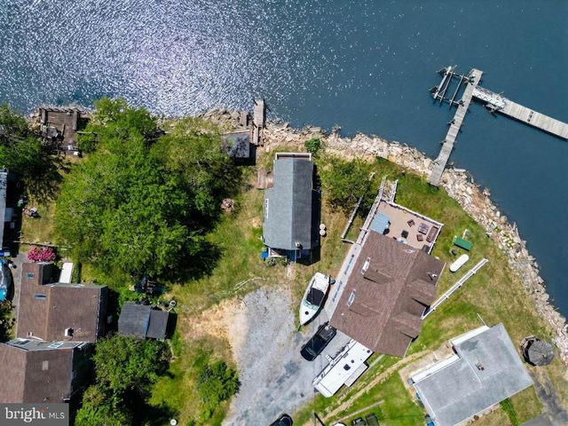 92 SINNICKSON LANDING RD, Salem, NJ 08079