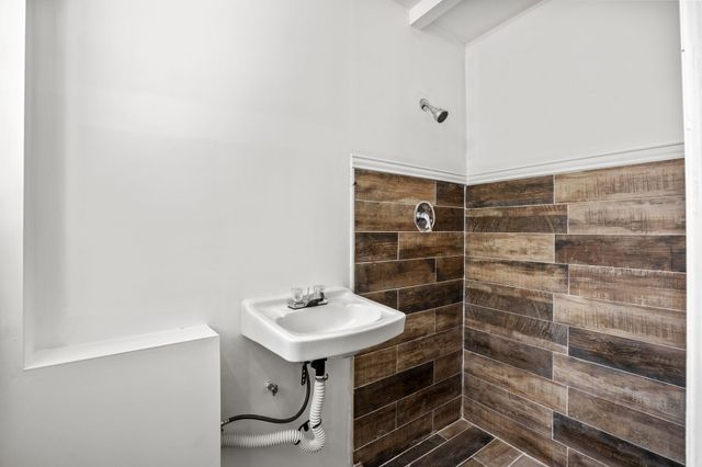 1802 Fordham Road, Dallas, TX 75216