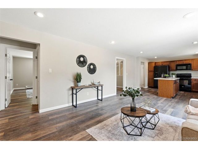 2725 Flintridge Dr, Colorado Springs, CO 80918