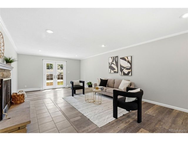 2725 Flintridge Dr, Colorado Springs, CO 80918