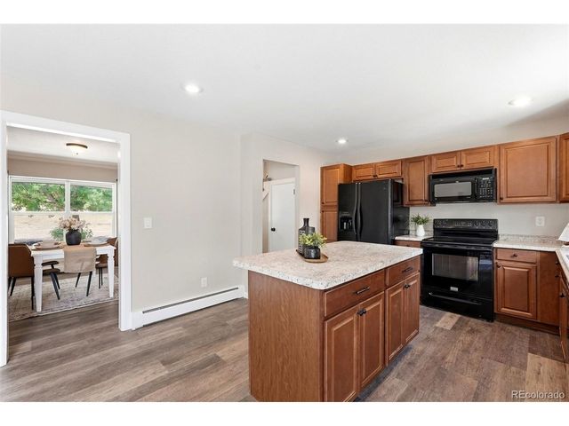 2725 Flintridge Dr, Colorado Springs, CO 80918