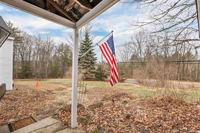 107 Governor Wentworth Highway, Moultonborough, NH 03254