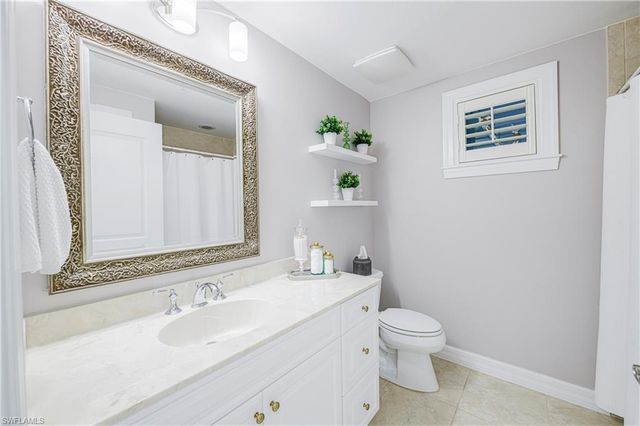 3414 Hancock Bridge PKWY 302, North Fort Myers, FL 33903