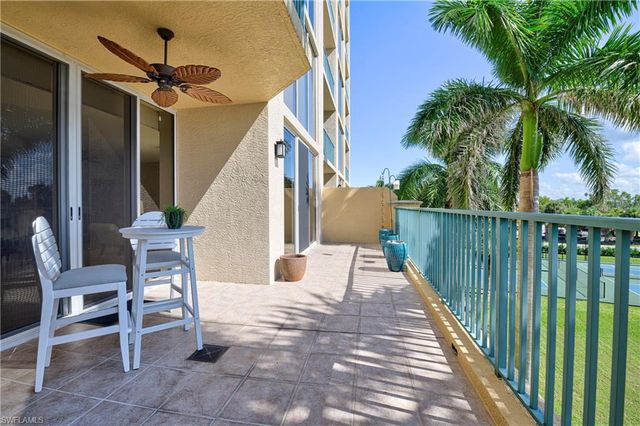 3414 Hancock Bridge PKWY 302, North Fort Myers, FL 33903
