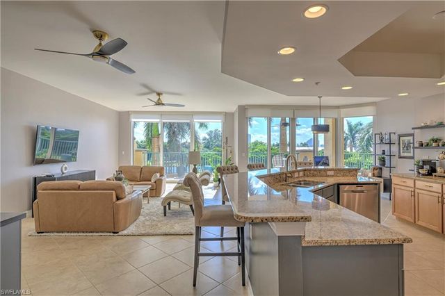 3414 Hancock Bridge PKWY 302, North Fort Myers, FL 33903