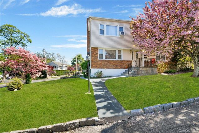 1149 Jensen Avenue, Mamaroneck, NY 10543
