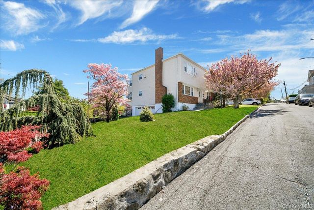 1149 Jensen Avenue, Mamaroneck, NY 10543