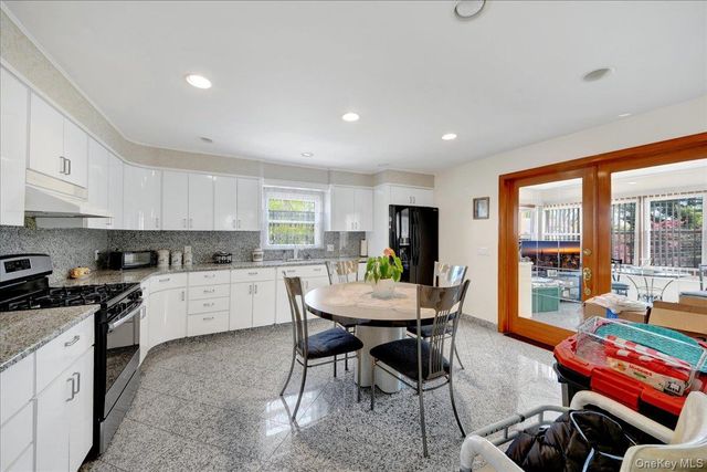 1149 Jensen Avenue, Mamaroneck, NY 10543