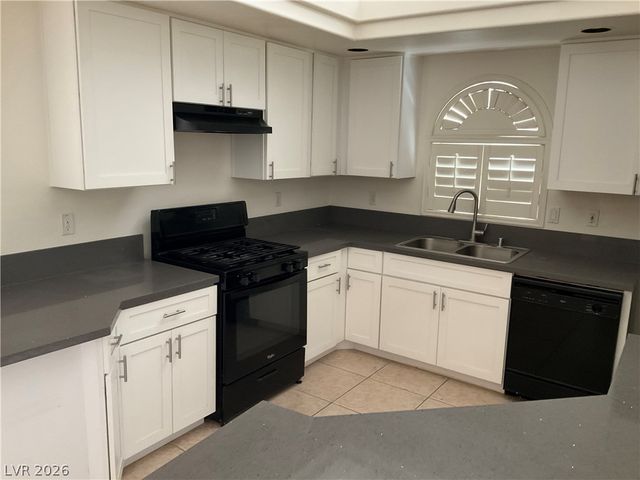 9554 Adobe Arch Court, Las Vegas, NV 89148