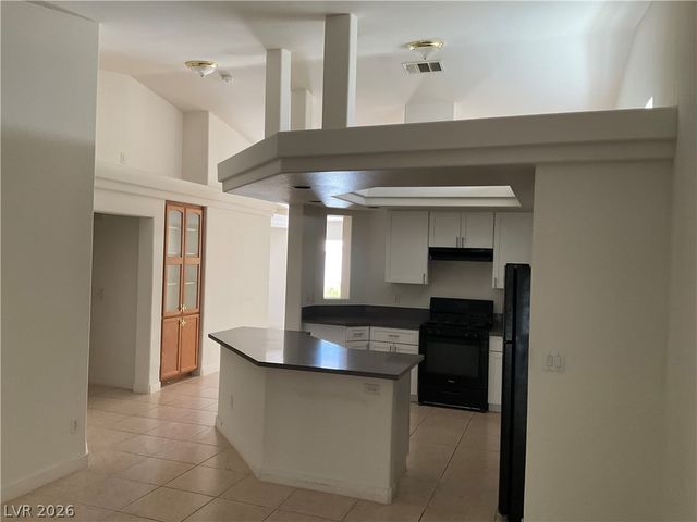 9554 Adobe Arch Court, Las Vegas, NV 89148