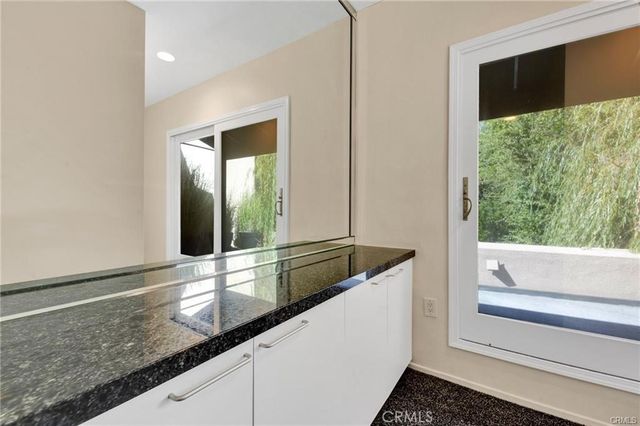 5084 Campo Road, Los Angeles, CA 91364