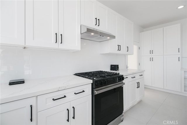 5084 Campo Road, Los Angeles, CA 91364