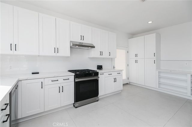 5084 Campo Road, Los Angeles, CA 91364