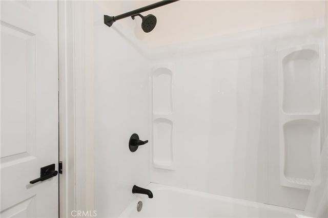 5084 Campo Road, Los Angeles, CA 91364