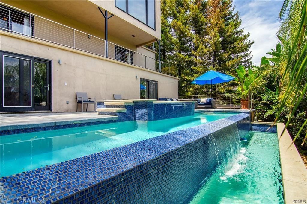 5084 Campo Road, Los Angeles, CA 91364