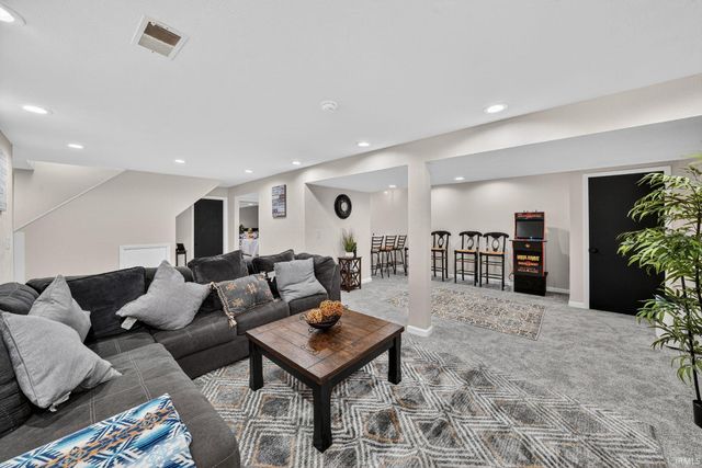 51246 Shady Lane, Elkhart, IN 46514