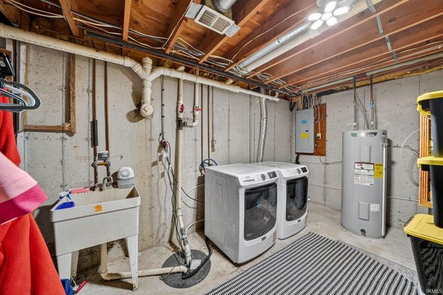 51246 Shady Lane, Elkhart, IN 46514