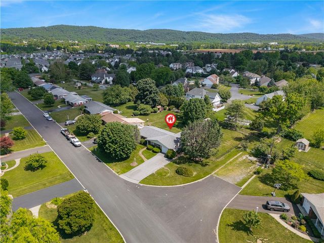 4835 Aberdene Street, Upper Saucon Twp, PA 18034