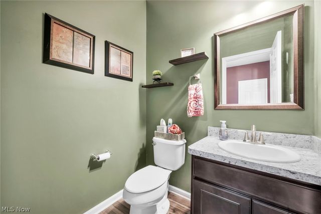 9048 Shady Elm Lane, Olmsted Twp, OH 44138