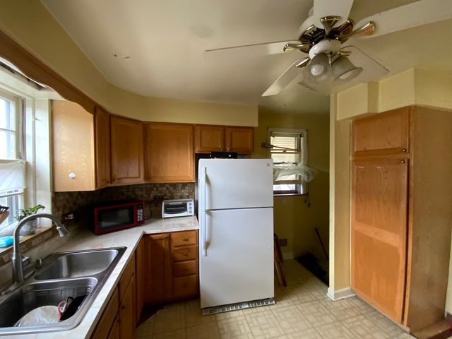 4638 Butterfield Road, Hillside, IL 60162