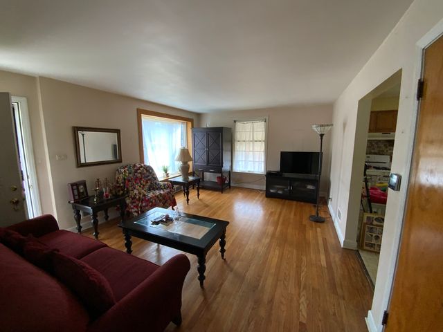 4638 Butterfield Road, Hillside, IL 60162