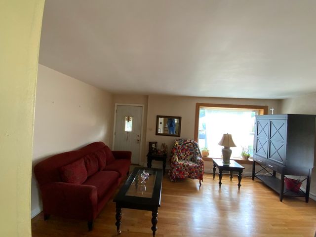 4638 Butterfield Road, Hillside, IL 60162