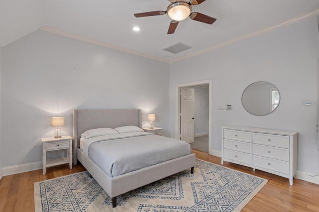1007 Crocker Street, Houston, TX 77019