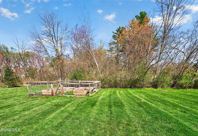 43 Spice Mill Boulevard, Halfmoon, NY 12065