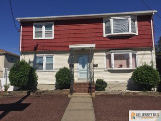1340 Roosevelt Avenue, Carteret, NJ 07008