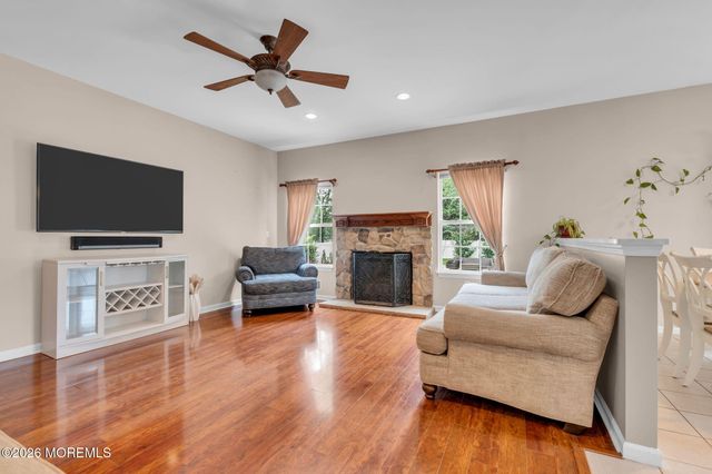 1 Sherrybrooke Drive, Howell, NJ 07731
