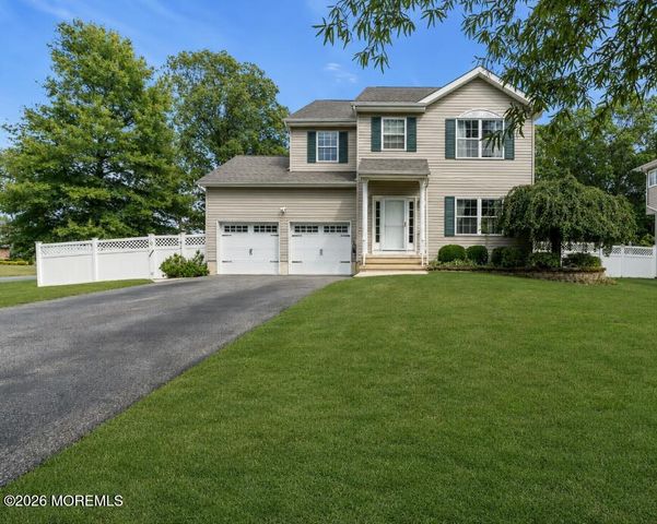 1 Sherrybrooke Drive, Howell, NJ 07731