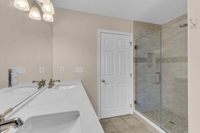 1 Sherrybrooke Drive, Howell, NJ 07731